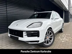 Weiss Neu 2025 Porsche Cayenne SUV | 146.416 € (Etwas zu teuer)