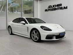 Porsche Panamera 4S
