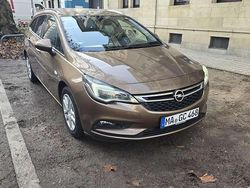 Bronze Gebraucht 2017 Opel Astra Edition Kombi | 7.850 € (Teuer)