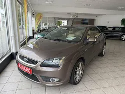 Braun Gebraucht 2007 Ford Focus Cabriolet Titanium Cabrio | 3.950 € (Guter Preis)