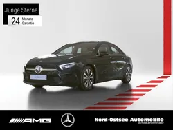 Metalliclack kosmosschwarz Gebraucht 2022 Mercedes A250 Style Limousine | 23.790 € (Guter Preis)