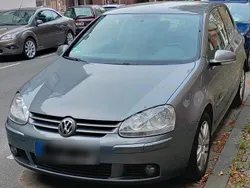 Andere außenfarben Gebraucht 2006 VW Golf V Limousine | 900 € (Superpreis)
