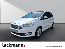 Weiss Gebraucht 2018 Ford C-MAX Titanium Van / Kleinbus | 13.990 € (Etwas zu teuer)