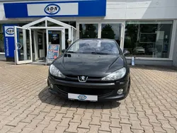 Schwarz Gebraucht 2005 Peugeot 206 CC Platinum Cabrio | 750 € (Superpreis)