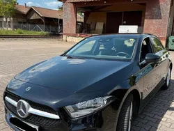 Schwarz Gebraucht 2021 Mercedes A180 Kleinwagen | 20.000 € (Guter Preis)