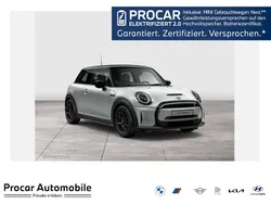 Silber Gebraucht 2022 Mini Cooper SE Classic Kleinwagen | 17.480 € (Guter Preis)