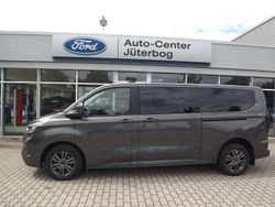 Grau Gebraucht 2024 Ford Tourneo Custom Titanium Van / Kleinbus | 52.890 €