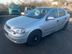 Silber Gebraucht 1998 Opel Astra Limousine | 1.999 € (Etwas zu teuer)