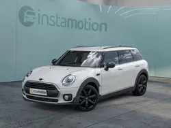 Weiß Gebraucht 2019 Mini One Clubman Kombi | 21.089 € (Etwas zu teuer)