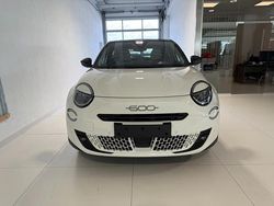 Neu 2025 Fiat 600 La Prima SUV | 27.130 €
