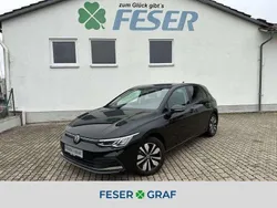 Grenadillschwarz metallic Gebraucht 2024 VW Golf VIII Move Limousine | 23.440 € (Guter Preis)