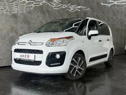 Weiß Gebraucht 2015 Citroën C3 Picasso Exclusive Van / Kleinbus | 6.900 € (Etwas zu teuer)