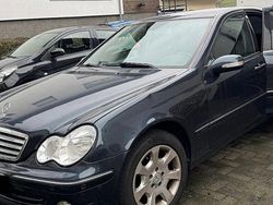 Schwarz Gebraucht 2004 Mercedes C180 Limousine | 3.390 € (Fairer Preis)
