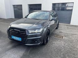 Grau Gebraucht 2017 Audi SQ7 Sport SUV | 32.690 € (Guter Preis)