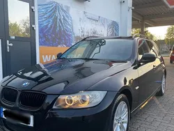 Schwarz Gebraucht 2009 BMW 318 Kombi | 5.550 €