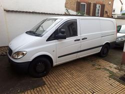 Weiß Gebraucht 2010 Mercedes Vito Van | 4.900 € (Fairer Preis)