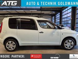 Laser white Gebraucht 2014 Skoda Roomster Plus Edition Van / Kleinbus | 5.950 €