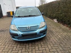 Blau Gebraucht 2004 Citroën C3 Kleinwagen | 850 € (Guter Preis)