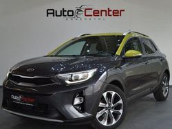 Grau Gebraucht 2017 Kia Stonic Spirit SUV | 13.000 € (Fairer Preis)
