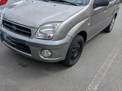 Grau Gebraucht 2003 Subaru Justy Kleinwagen | 3.100 €