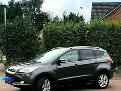 Grau Gebraucht 2016 Ford Kuga Titanium SUV | 15.999 € (Fairer Preis)