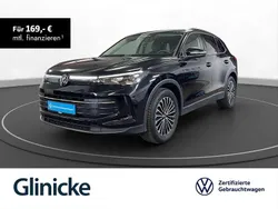 Deep black perleffekt Gebraucht 2024 VW Tiguan Life SUV | 33.280 € (Guter Preis)
