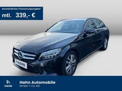 Obsidianschwarz metalliclack Gebraucht 2020 Mercedes C180 Avantgarde Kombi | 24.830 € (Guter Preis)
