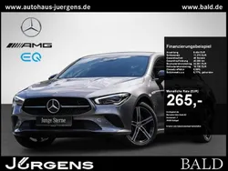 Metalliclack mountaingrau Gebraucht 2023 Mercedes CLA250e Shooting Brake Progressive Kombi | 28.180 € (Guter Preis)