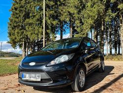 Schwarz Gebraucht 2010 Ford Fiesta Limousine | 2.999 €