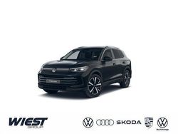 Grenadillschwarz metallic Neu 2026 VW Tiguan Elegance SUV | 57.605 €