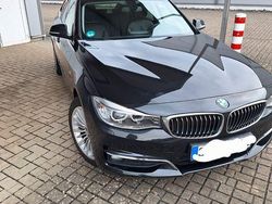 Schwarz Gebraucht 2013 BMW 320 Gran Turismo Luxury Line Limousine | 12.800 € (Fairer Preis)