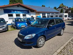 Blau Gebraucht 2012 Skoda Fabia Active Kombi | 3.999 € (Fairer Preis)