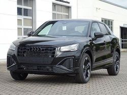 Mythosschwarz metallic Neu 2025 Audi Q2 Competition SUV | 43.700 € (Teuer)