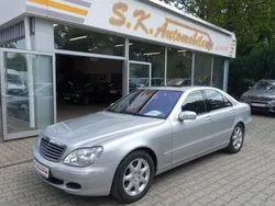 Silber Gebraucht 2004 Mercedes S430 Limousine | 12.990 €