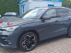 Grau Gebraucht 2025 VW Tiguan R-line SUV | 38.480 € (Superpreis)