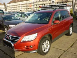 Wild cherry red metallic Gebraucht 2009 VW Tiguan Track & Field SUV | 7.900 € (Fairer Preis)