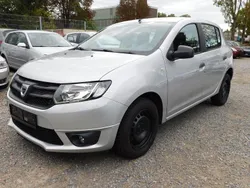 Silber Gebraucht 2016 Dacia Sandero Ambiance Kleinwagen | 2.999 € (Fairer Preis)