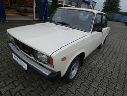 Beige Gebraucht 1992 Lada Nova Limousine | 9.900 €