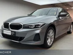 Skyscraper grau metallic Gebraucht 2024 BMW 318 Efficient Dynamics Limousine | 33.349 € (Guter Preis)