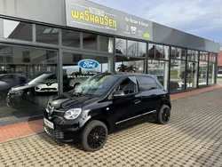 Schwarz Gebraucht 2023 Renault Twingo Urban Night Kleinwagen | 17.890 € (Teuer)