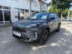 Grau Neu 2025 Toyota Yaris Cross Sport SUV | 33.490 €
