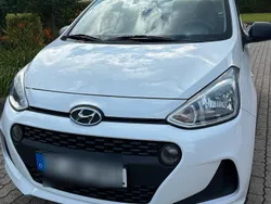 Weiß Gebraucht 2019 Hyundai i10 Select Kleinwagen | 10.275 € (Superpreis)