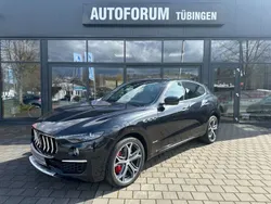 Nero robelle mica Gebraucht 2019 Maserati Levante GranLusso SUV | 49.990 € (Superpreis)