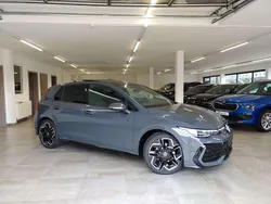 Mondsteingrau Neu 2025 VW Golf VIII R-line Kleinwagen | 33.890 € (Guter Preis)