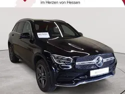 Schwarz Gebraucht 2020 Mercedes GLC300e AMG Limousine | 39.990 € (Fairer Preis)