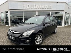 Schwarz Gebraucht 2012 Hyundai i30 Kombi | 6.950 € (Etwas zu teuer)