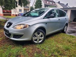 Grau Gebraucht 2009 Seat Altea XL Van / Kleinbus | 2.700 € (Fairer Preis)