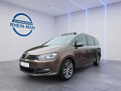 Braun Gebraucht 2012 VW Sharan Highline Van / Kleinbus | 14.500 € (Etwas zu teuer)