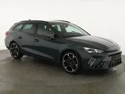 Fiord blau Neu 2025 Cupra Leon VZ Kombi | 40.995 € (Guter Preis)