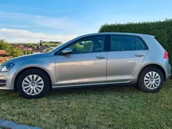 Grau Gebraucht 2015 VW Golf VII Comfortline Limousine | 10.500 € (Guter Preis)